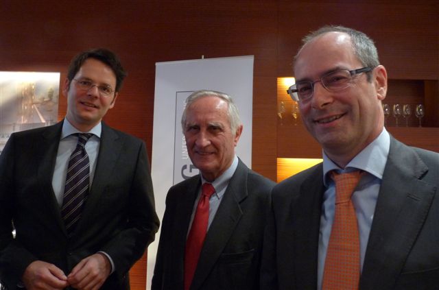 v.l.n.r.: Dr. Knut Bergmann, Norbert Geis, Dr. Christian Ramthun v.l.n.r.: Dr. Knut Bergmann, Norbert Geis, Dr. Christian Ramthun