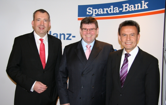 Stefan Schindler, 2. Vorstand; Volker Köhler, 1. Vorstand und Thomas Lang, 3. Vorstand der Sparda-Ba Stefan Schindler, 2. Vorstand; Volker Köhler, 1. Vorstand und Thomas Lang, 3. Vorstand der Sparda-Ba