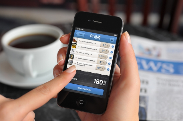 Mit der OrdiFy-App im Restaurant bestellen Mit der OrdiFy-App im Restaurant bestellen