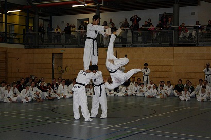 Demo der Superlative! Demo der Superlative!