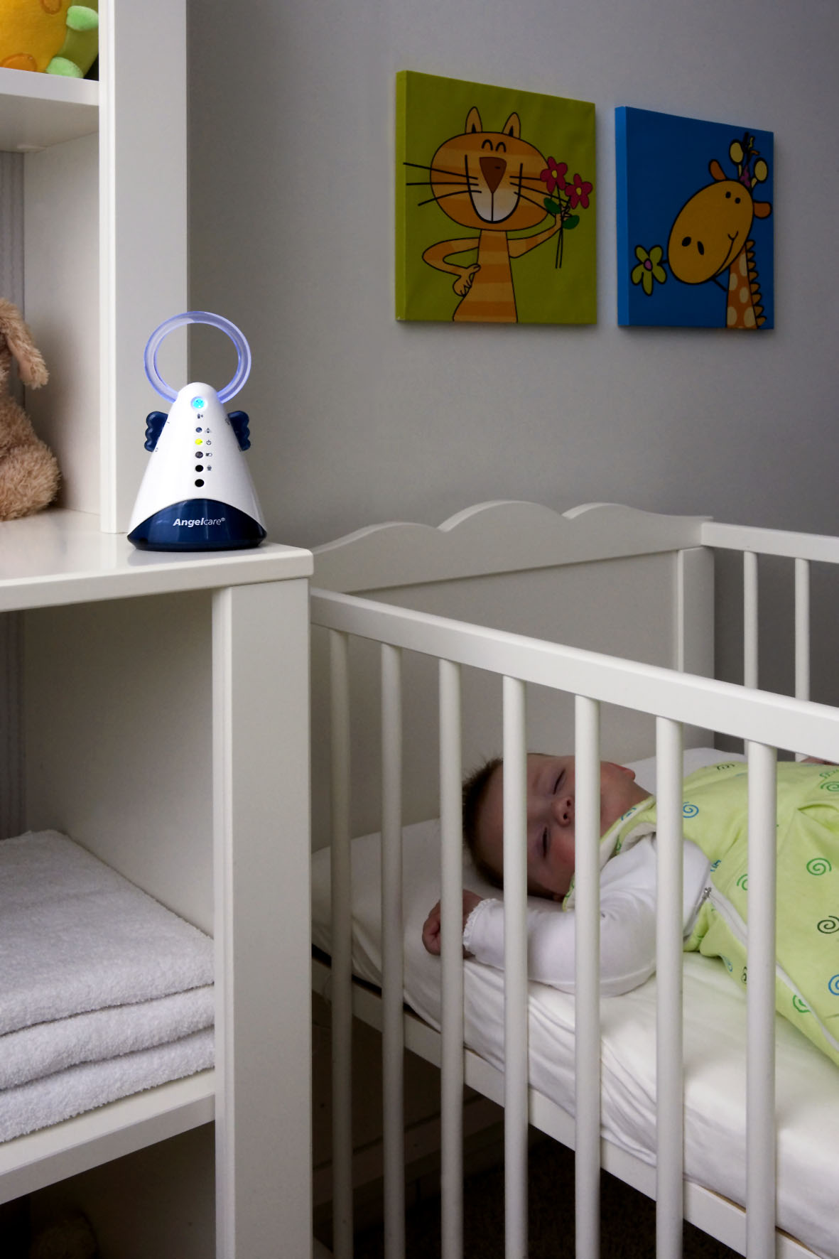 Analoge Babyphone sind gesünder fürs Kind Foto: djd/Funny Handel/Angelcare Analoge Babyphone sind gesünder fürs Kind Foto: djd/Funny Handel/Angelcare