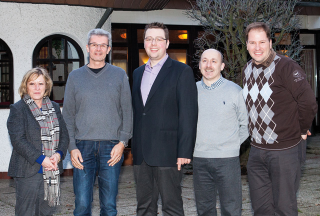 Der neue Vorstand (von links): Angelika Kauer, Jörg Wohlfeil, Thorsten Dampf, Kai Hornung, Chris Ket Der neue Vorstand (von links): Angelika Kauer, Jörg Wohlfeil, Thorsten Dampf, Kai Hornung, Chris Ket