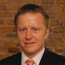 Wolfgang Meyer, Landesvorsitzender WJ Bayern, stellt die Positionen zum ehrbaren Unternehmertum vor. Wolfgang Meyer, Landesvorsitzender WJ Bayern, stellt die Positionen zum ehrbaren Unternehmertum vor.