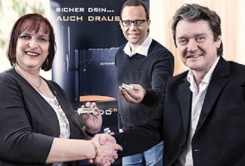 Corinna Göring Geschäftsführerin COMPUTENT, Volker Lang Prokursit Linogate, Thomas Schulz