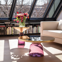 ClassiCon Bell Table in amethyst-violett als Couch- und Beistelltisch ClassiCon Bell Table in amethyst-violett als Couch- und Beistelltisch