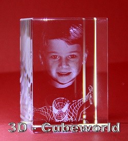 3D Portraits in Glas von 3D-Cubeworld.com 3D Portraits in Glas von 3D-Cubeworld.com