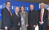 V. l.: Prof. M. Augustin, Prof. H. Lohmann, Dr. R. Klakow-Franck, Dr. W.-D. Leber und H. Fahrenkamp