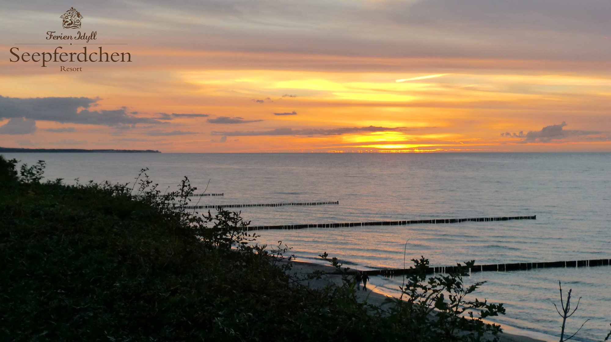 Sonnenuntergang an der Steilküste vom Ferienresort Seepferdchen
