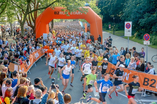 Am 6. Juni werden sich wieder tausende Läufer zum Start des B2RUN Dortmund einfinden. Am 6. Juni werden sich wieder tausende Läufer zum Start des B2RUN Dortmund einfinden.