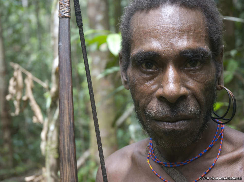 Indonesien ist Ehrengast der ITB Berlin 2013. © Survival International