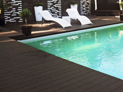 WPC Terrassendielen als Poolumrandung WPC Terrassendielen als Poolumrandung