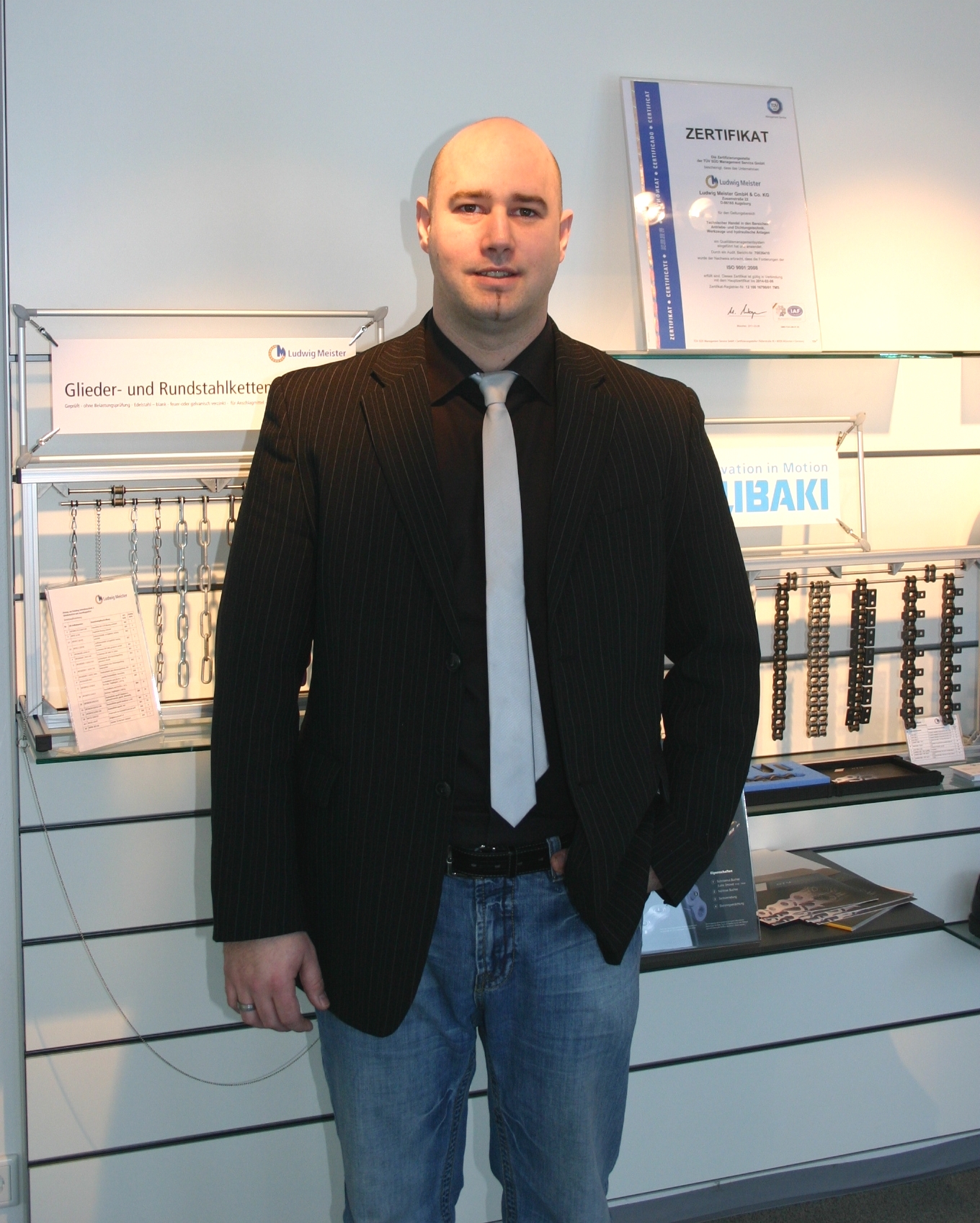 Daniel Russ an seinem neuen Arbeitsplatz Daniel Russ an seinem neuen Arbeitsplatz
