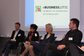 Die Podiumsdiskussion thematisierte aktuelle Probleme und Herausforderungen Die Podiumsdiskussion thematisierte aktuelle Probleme und Herausforderungen