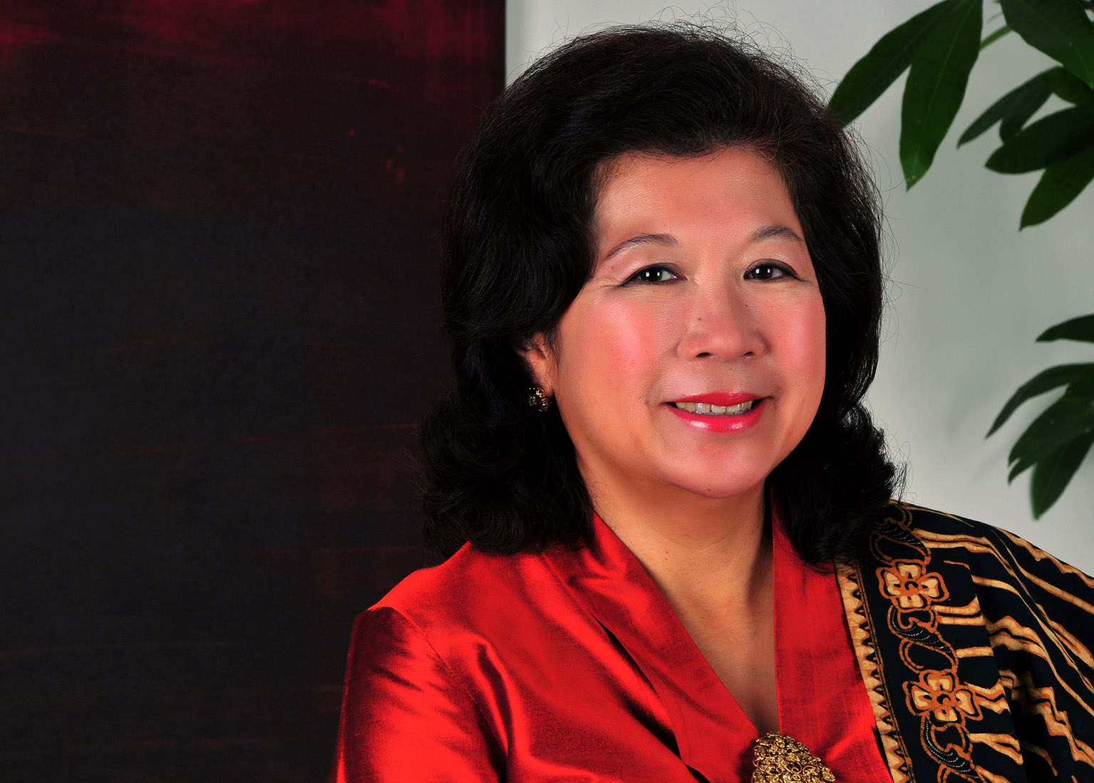 H.E. Dr. Mari Elka Pangestu, Minister of Tourism and Creative Economy, Republic of Indonesia H.E. Dr. Mari Elka Pangestu, Minister of Tourism and Creative Economy, Republic of Indonesia