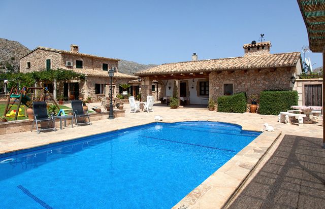 Fincas Mallorca: Finca und Ferienhaus Vermietung  Copyright: www.Traumferienhausreisen.de