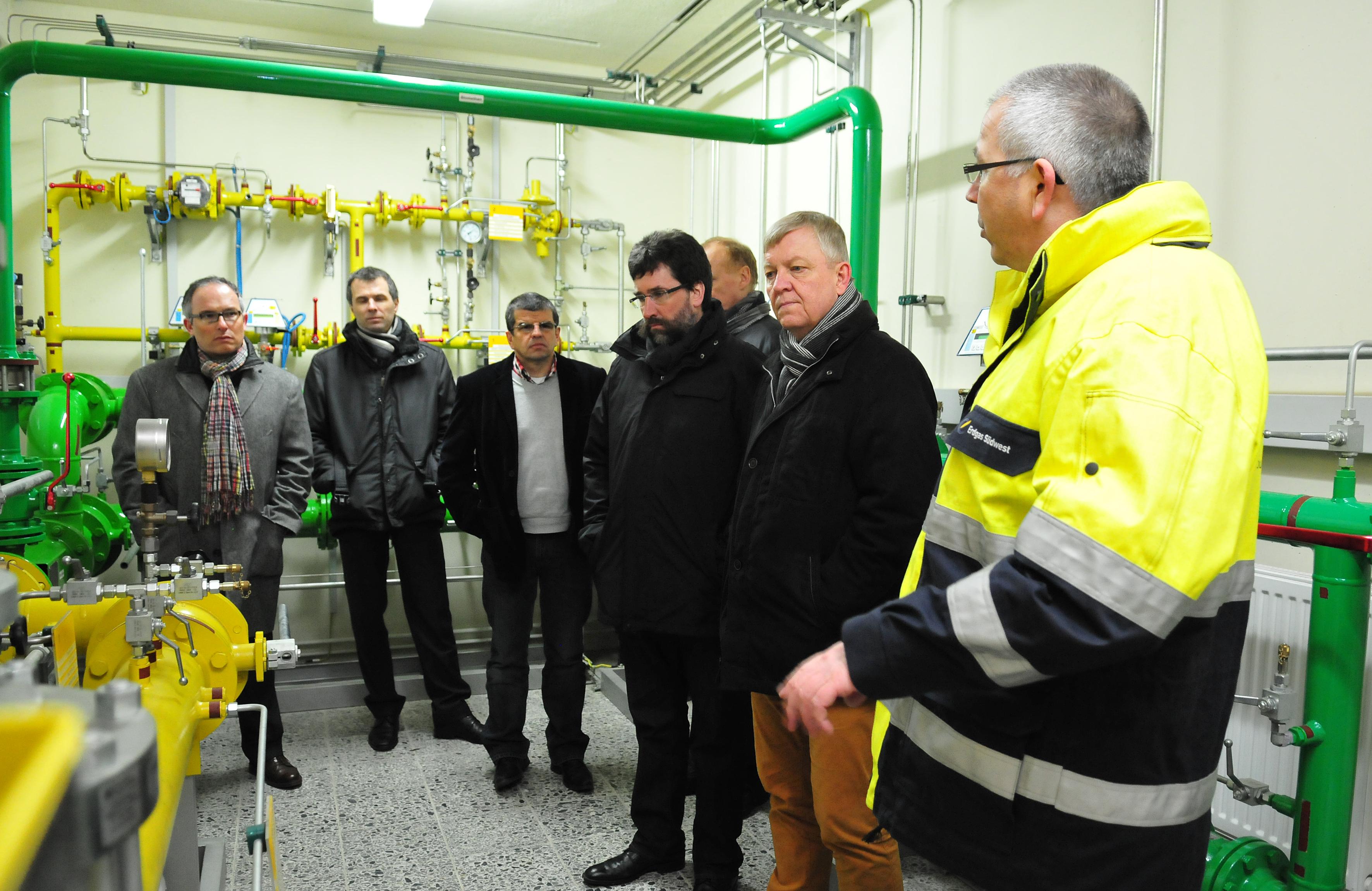 Gemeindewoche in Burgrieden: Besichtigung der Biogasanlage. Gemeindewoche in Burgrieden: Besichtigung der Biogasanlage.