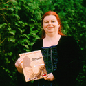 Wortpatin Stephanie Jans mit der Patenschaftsurkunde © Verlag Stephanie Jans, 2009