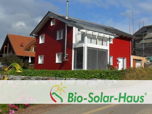 Holzhaus / Passivhaus (Foto: Bio-Solar-Haus GmbH) Holzhaus / Passivhaus (Foto: Bio-Solar-Haus GmbH)