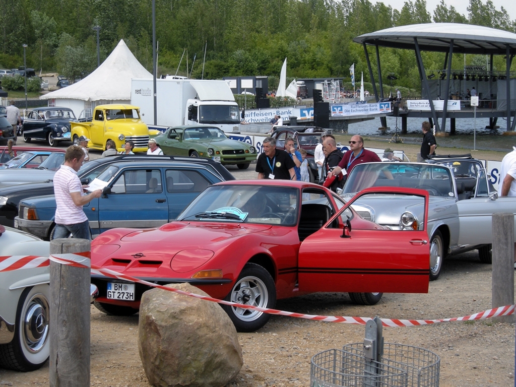 Familienfest an der Seebühne mit Oldtimertreffen am 5. Mai in Eschweiler..