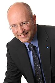 Andreas Kirsch, Leiter d. DIN-Arbeitskreises AK3, Co-Convenor ISO TC 184/SC5/WG9, Vorstand GUARDUS Andreas Kirsch, Leiter d. DIN-Arbeitskreises AK3, Co-Convenor ISO TC 184/SC5/WG9, Vorstand GUARDUS