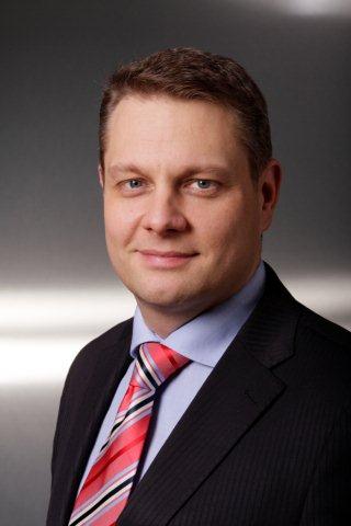 Marcus van Dijk, Leiter Marketing&Vertrieb Europa. Marcus van Dijk, Leiter Marketing&Vertrieb Europa.