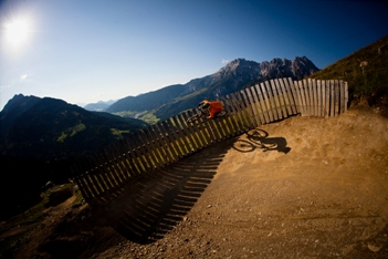 Sommercircus Saalbach Hinterglemm Leogang - Grant Fielder - by AleDiLullo Sommercircus Saalbach Hinterglemm Leogang - Grant Fielder - by AleDiLullo