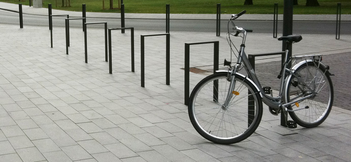 Fahrradanlehner Cubo von Thieme Fahrradanlehner Cubo von Thieme