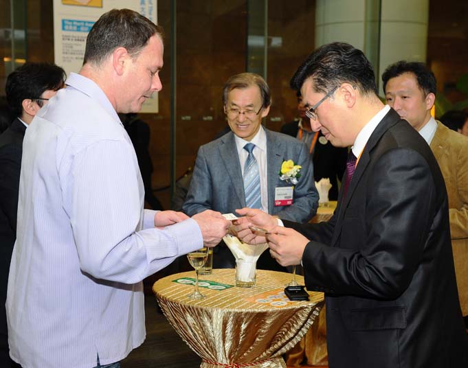 Der neue RFQ-Service soll die Suche nach passenden Geschäftspartnern erleichtern. Foto: HKTDC.