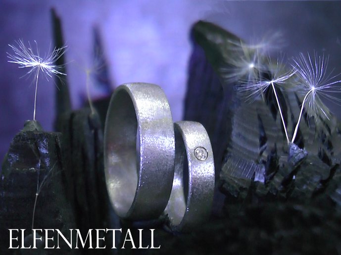 Elfenmetall: Eheringe mit Eigensubstanz Elfenmetall: Eheringe mit Eigensubstanz