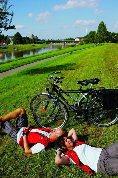 Mit dem Fahrrad durch die Solling-Vogler-Region. Foto: djd/Solling-Vogler-Region