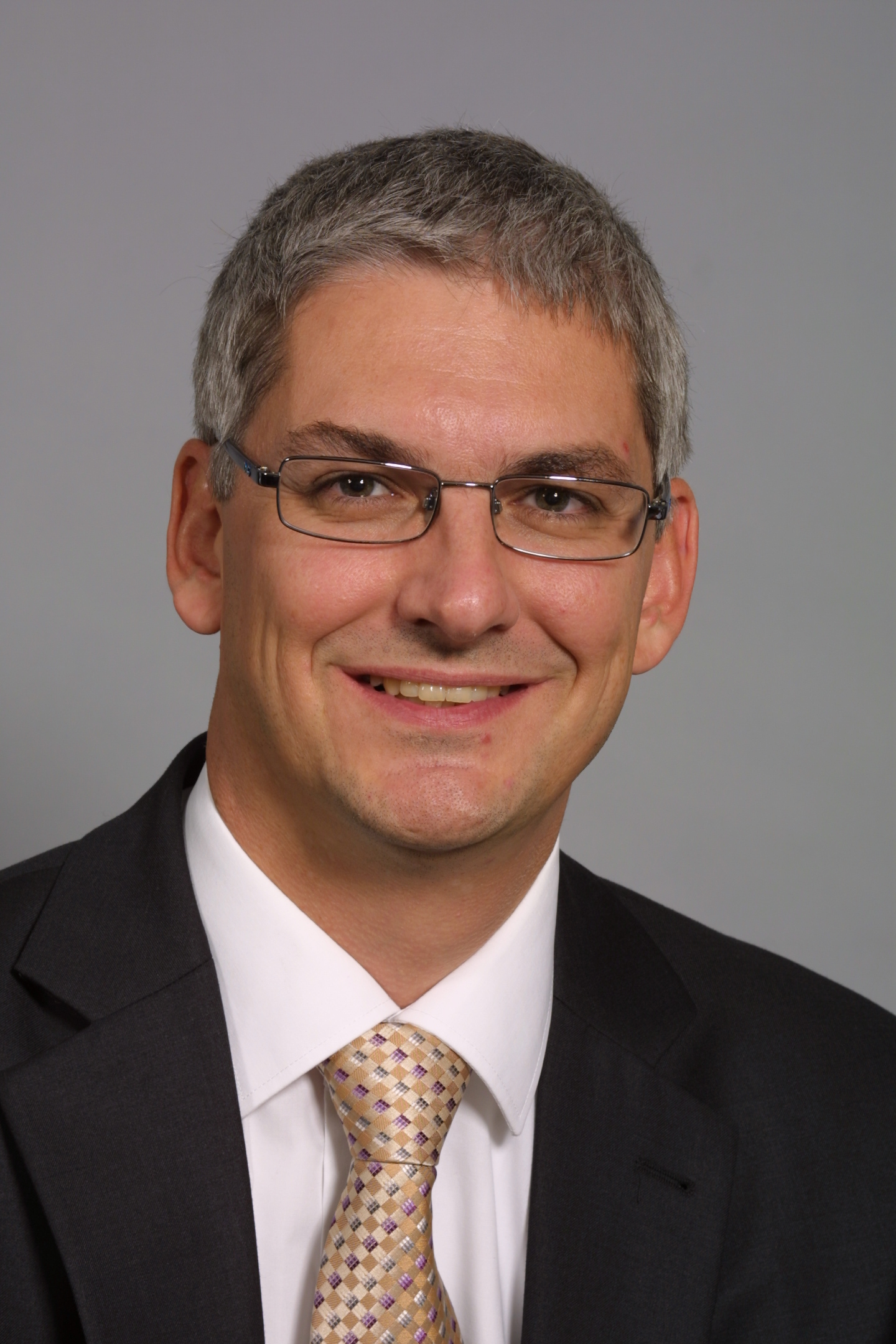 Wolfgang Straßer, Managing Director HRG Germany
