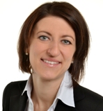 Kommunikations-Architektin Nina Valeskini