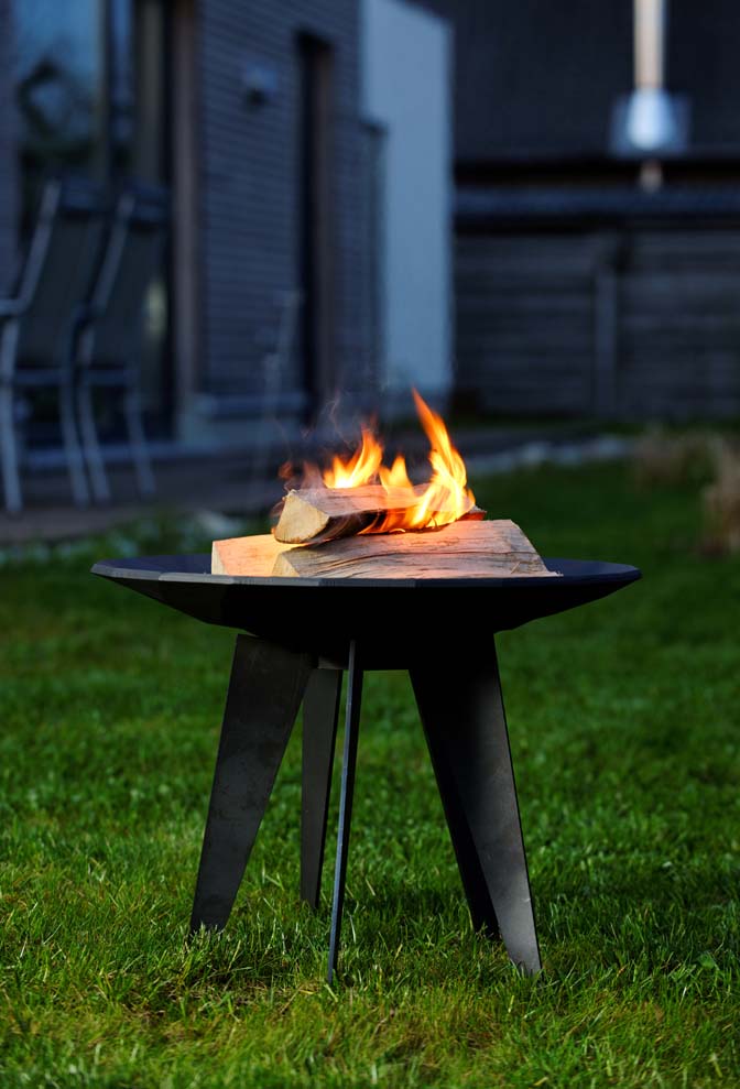 Facettenreiches Flammenspiel sorgt für stimmungsvolles Ambiente Facettenreiches Flammenspiel sorgt für stimmungsvolles Ambiente