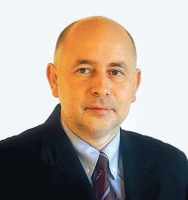 Edmund Fröhlich, Spezialist für Interimsmanagement im Gesundheitswesen. Edmund Fröhlich, Spezialist für Interimsmanagement im Gesundheitswesen.