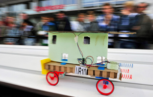 Solarmobil2 (c) SolarMobil Deutschland_Chemnitz.jpg