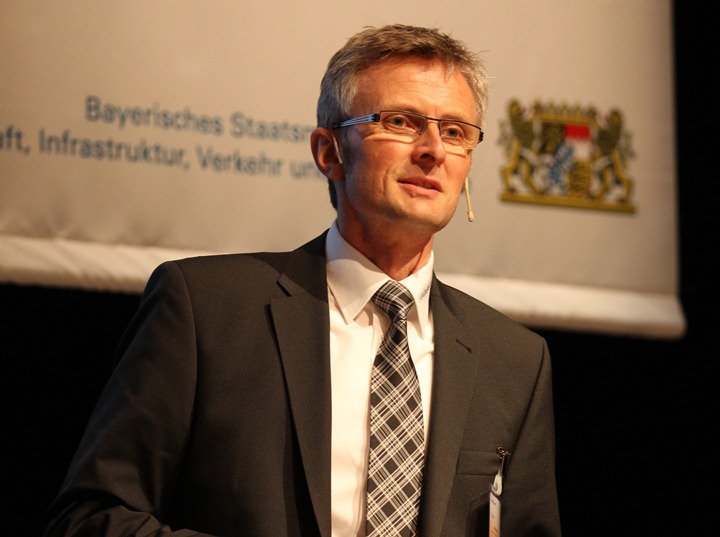 Ralph Merget, Vice President Business Group Development bei Heraeus Materials Technology Ralph Merget, Vice President Business Group Development bei Heraeus Materials Technology