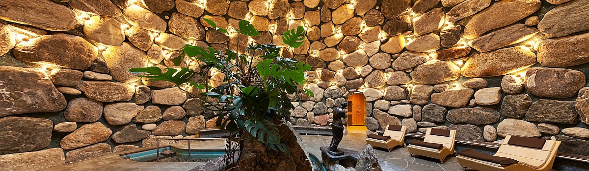 Tepidarium im Sporthotel Silvretta Montafon, einem der schönsten Sporthotels Europas Tepidarium im Sporthotel Silvretta Montafon, einem der schönsten Sporthotels Europas