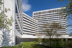 RUHRTURM - bezahlbare Büros mit Blicküber Essen RUHRTURM - bezahlbare Büros mit Blicküber Essen
