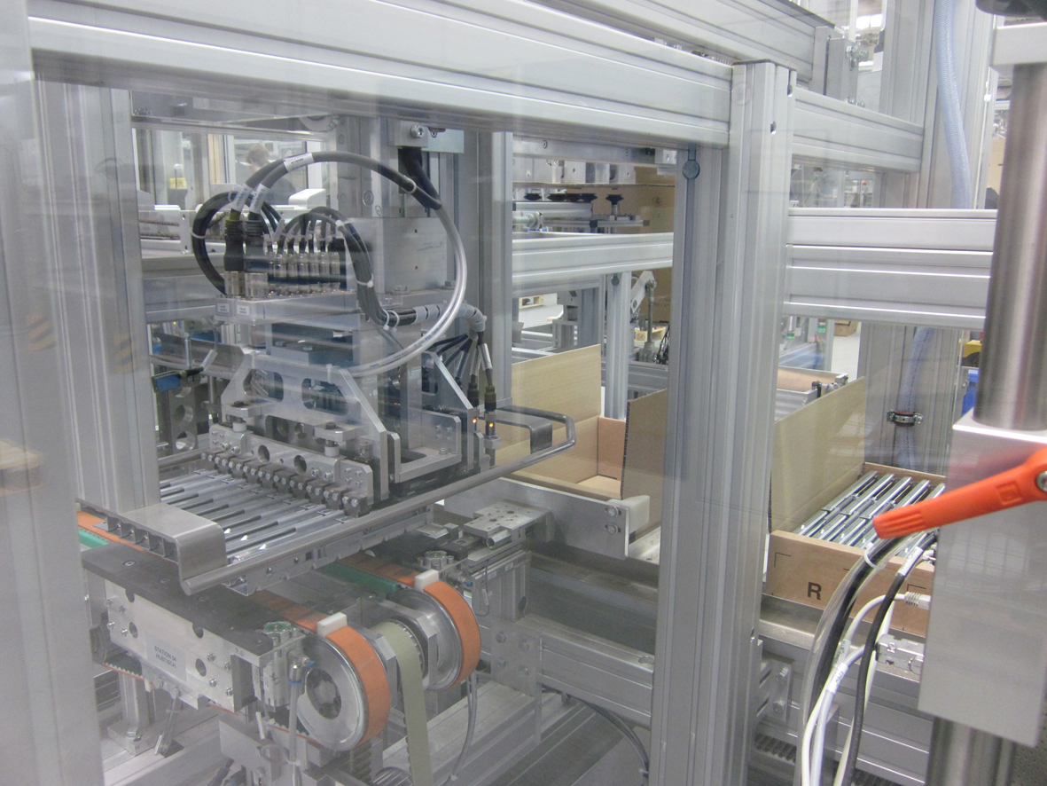 DS Smith Packaging realisiert zwei vollautomatische Verpackungslinien für Paul Hettich.