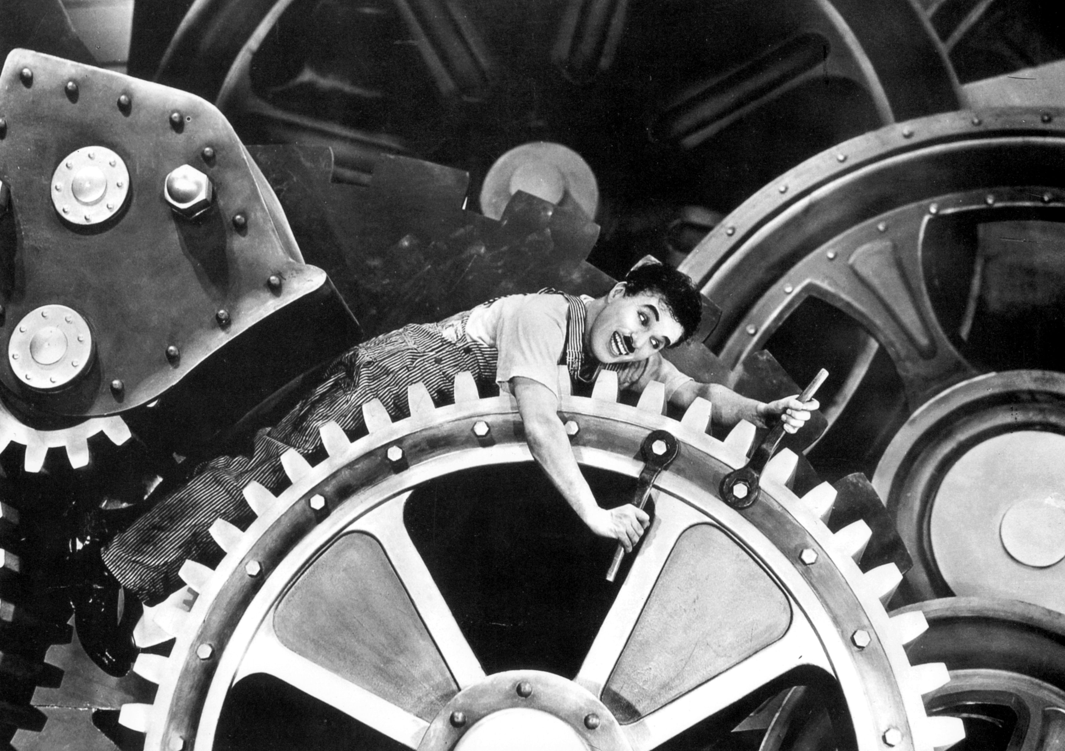 Szenenfoto Moderne Zeiten, USA, 1936, Regie: Charles Chaplin Szenenfoto Moderne Zeiten, USA, 1936, Regie: Charles Chaplin
