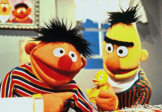 Auch Ernie ist Gast auf der IGS - Foto (c)NDR/Sesame Workshop Auch Ernie ist Gast auf der IGS - Foto (c)NDR/Sesame Workshop