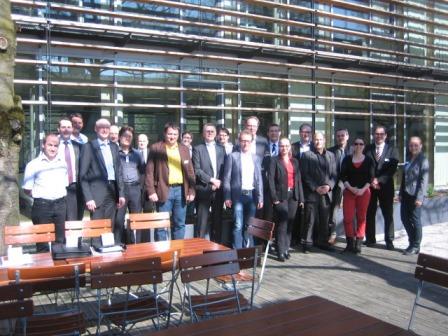 Gruppenfoto Redpoint Praxistag bei Rosenberger Gruppenfoto Redpoint Praxistag bei Rosenberger
