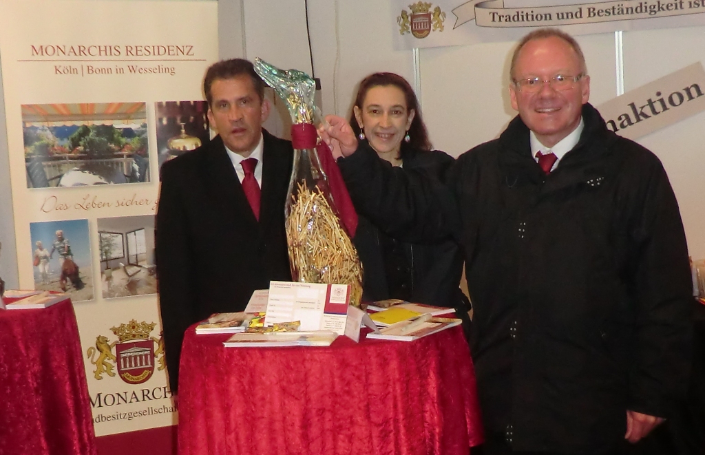 Das motivierte MONARCHIS-Team informierte auf der LechSchau zur Residenz Das motivierte MONARCHIS-Team informierte auf der LechSchau zur Residenz