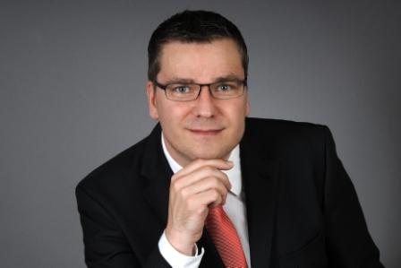 Axel Schumann, Geschäftsführer / CEO Axel Schumann, Geschäftsführer / CEO