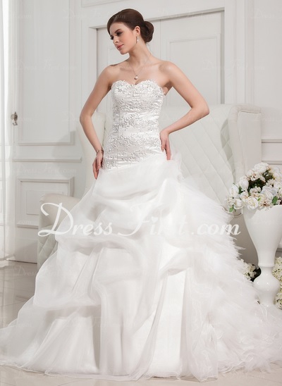 DressFirst DressFirst