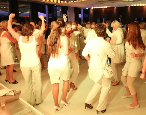 Cologne White Night im Hotel im Wasserturm