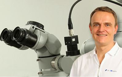 Zahnarzt Dr. Rolf G. Winnen MA und Hochleistungs-Dentalmikroskop für Wurzelbehandlung Zahnarzt Dr. Rolf G. Winnen MA und Hochleistungs-Dentalmikroskop für Wurzelbehandlung