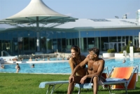 Therme im Sommer 