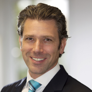 Alexander Morof (Buchautor Potenziale im Private Banking) Alexander Morof (Buchautor Potenziale im Private Banking)