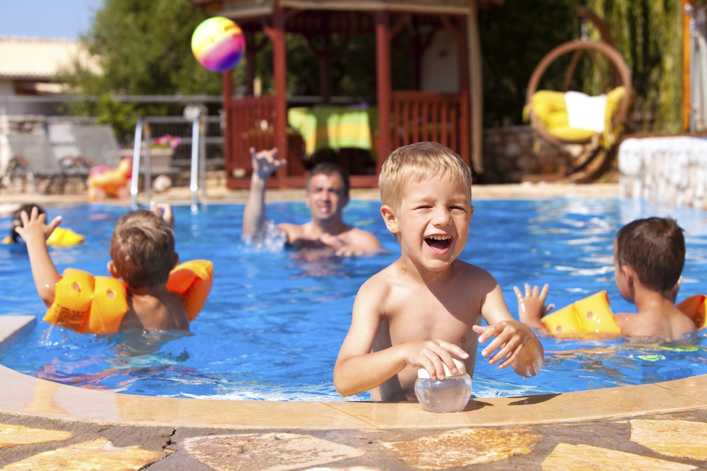 Kinder im Freibad Kinder im Freibad